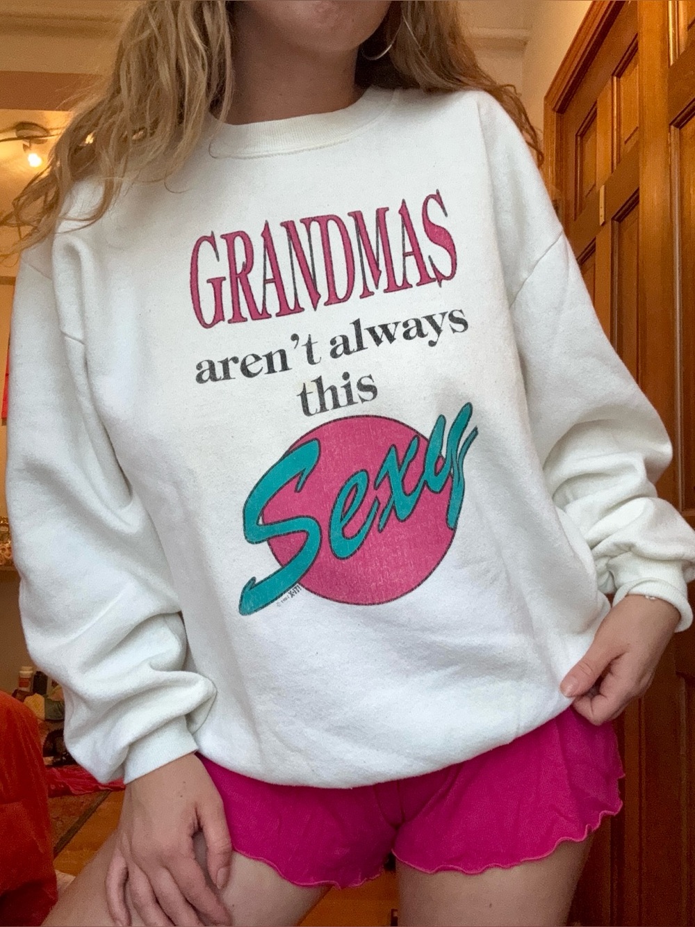 Retro ‘Grandmas Are Sexy Too’ White/Pink/Blue Jerzees Sweatshirt | Size Large